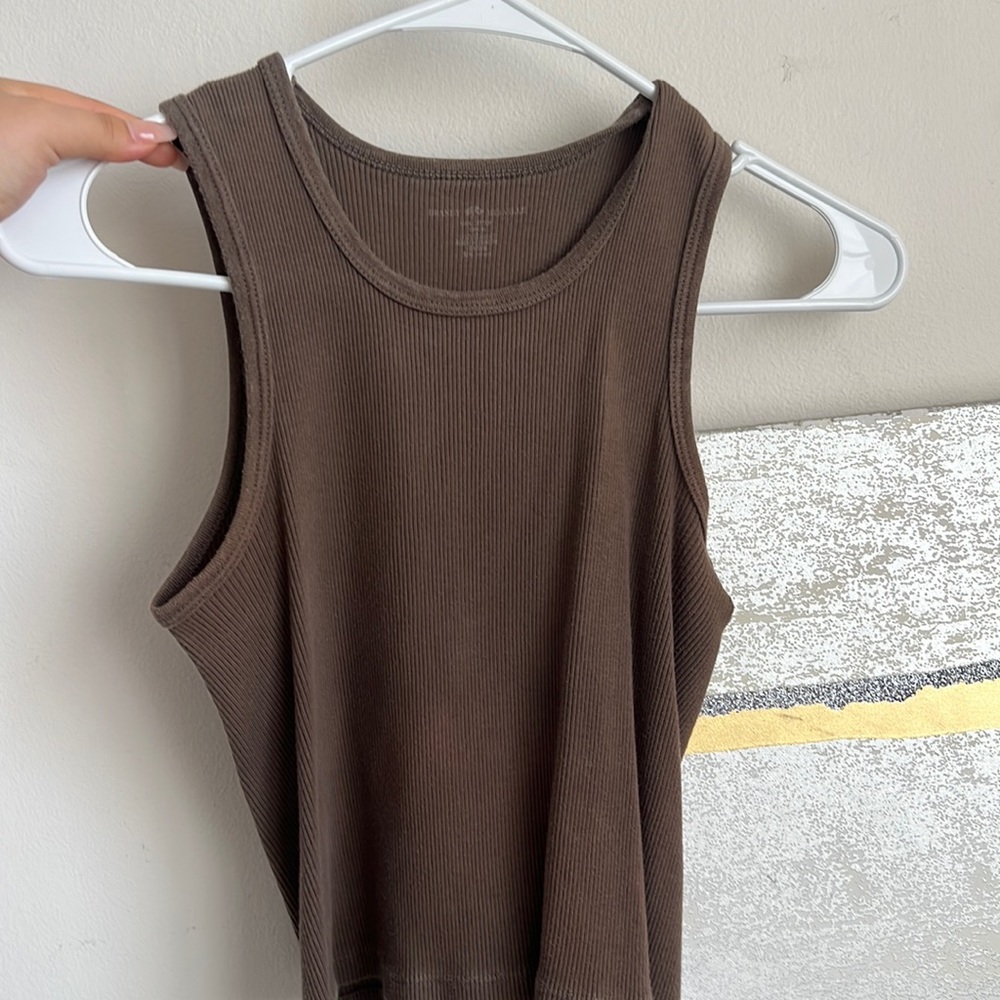 Brandy Melville brown tracer top!